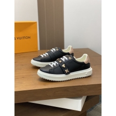 Louis Vuitton Low Shoes